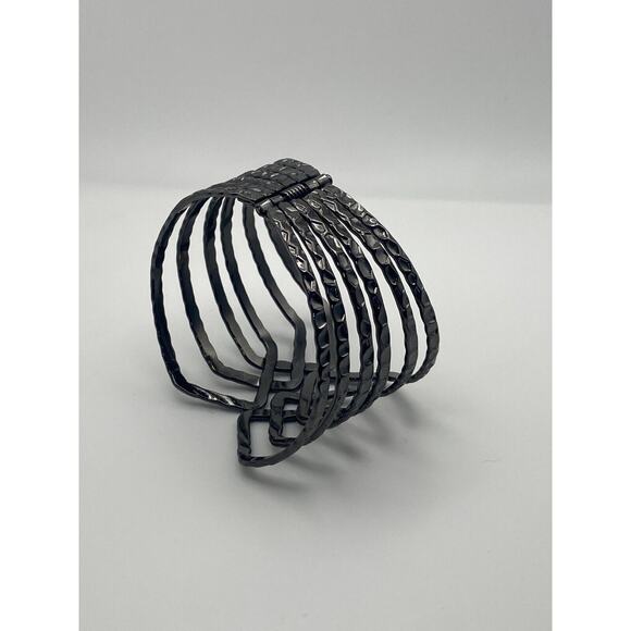 Gun Metal Gray Hammered Open Weave Wide Clamper Cuff Statement Bold Bracelet - Picture 7 of 9